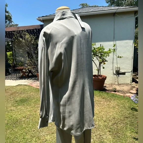 90% silk 8%Nylon 2 % Spandex